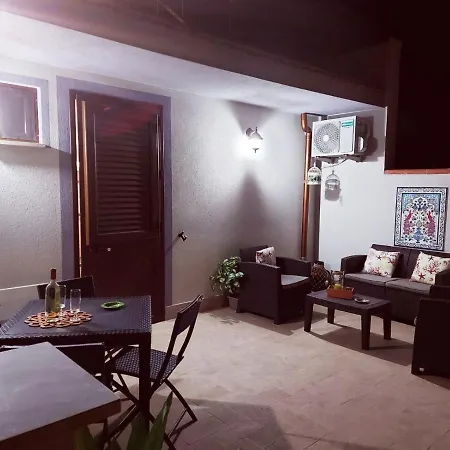 Terrazza New Homes * カステッランマーレ・デル・ゴルフォ